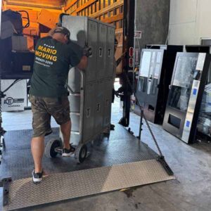 Moving Company in Tarzana